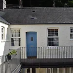 Harbour Retreat Trinity Mews
