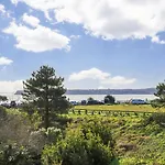 Rutland Heights - Majestic Headland Setting With Sea Views