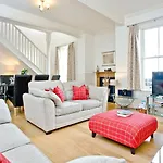 4 The Manor House