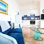 Luxury Riviera View Waterside Apartment