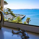 Luxury Riviera View Waterside Apartment