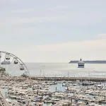 The Moorings - Stylish Duplex Apartment On Torquay Harbourside