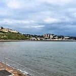 Finest Retreats - Harbour\'S Nest