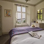 2 Bed - Bay Cottage