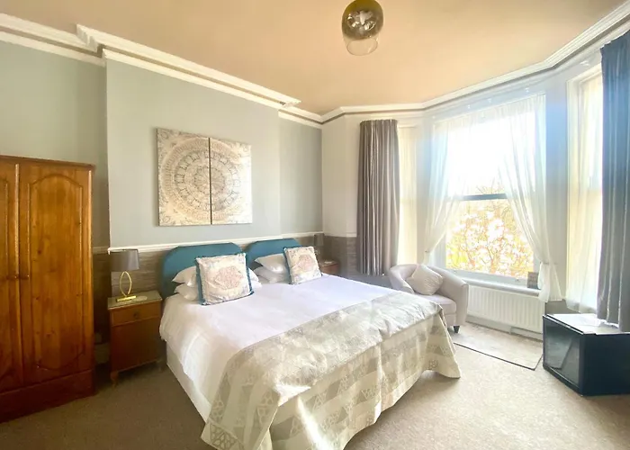 Buckingham Lodge Guest House
