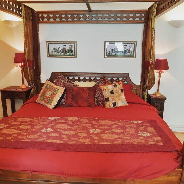 Casa de hóspedes The Hillcroft - Boutique, Unique 4*
