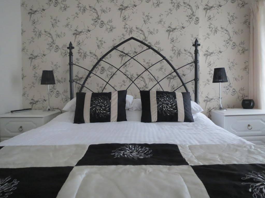 Trelawney - 4* Torquay