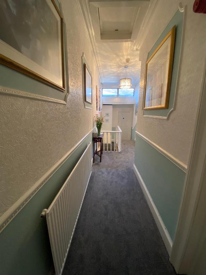 Crowndale - Exclusively For Adults Bed & Breakfast Torquay