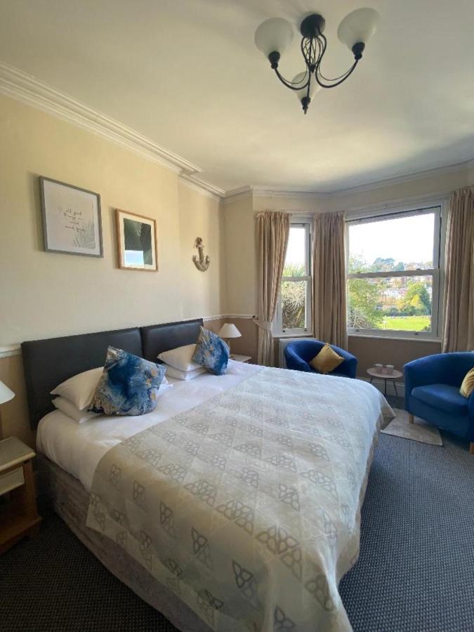 Guest house Buckingham