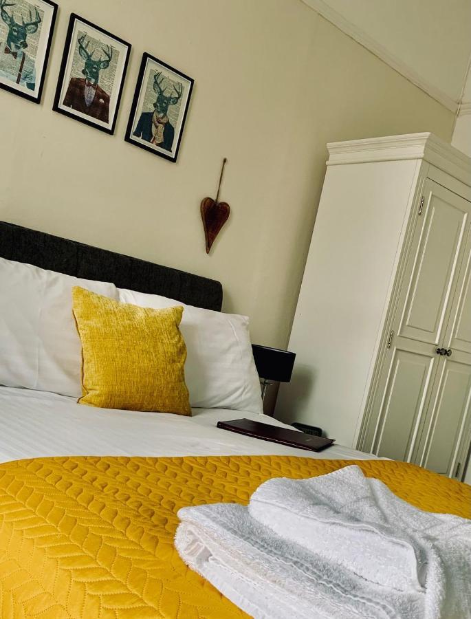 Bed & Breakfast Newburgh 4*