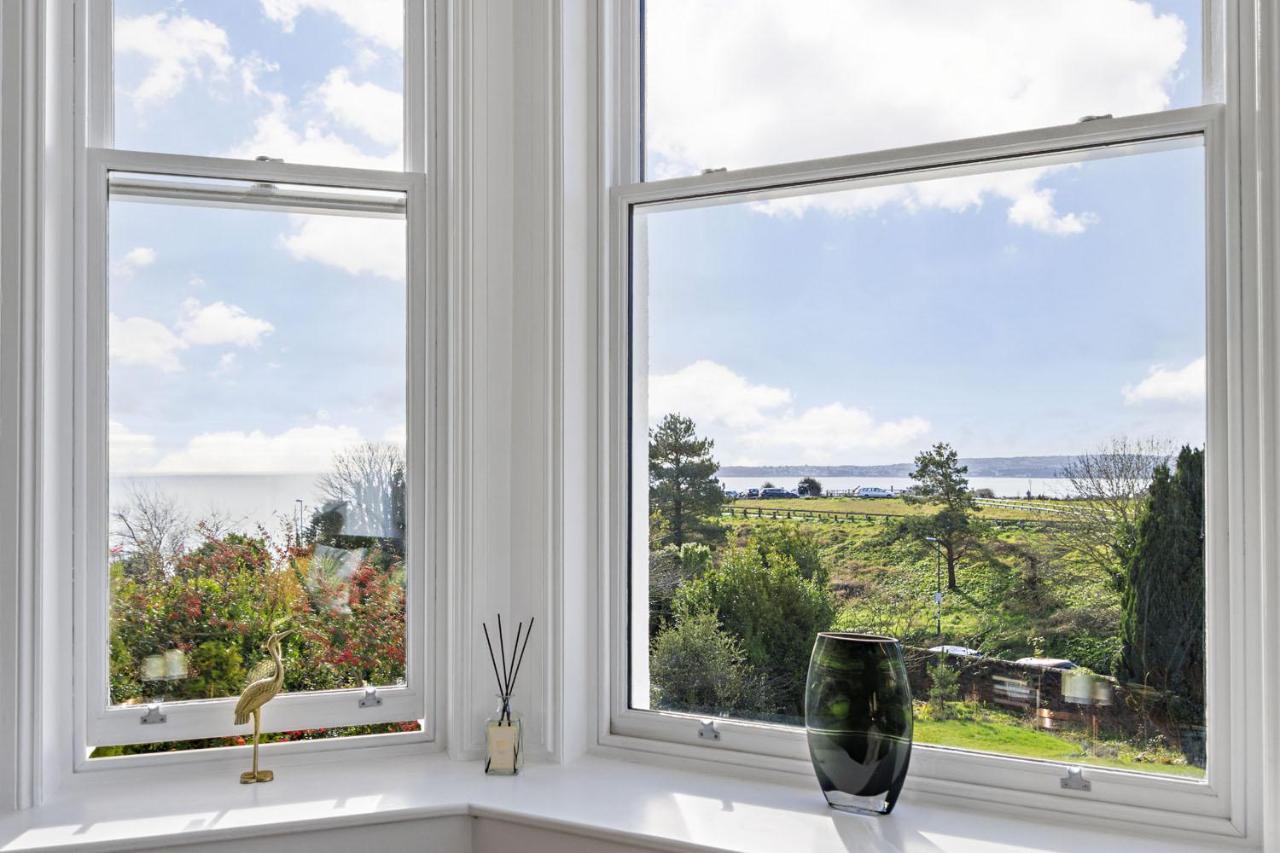 Rutland Heights - Majestic Headland Setting With Sea Views Torquay