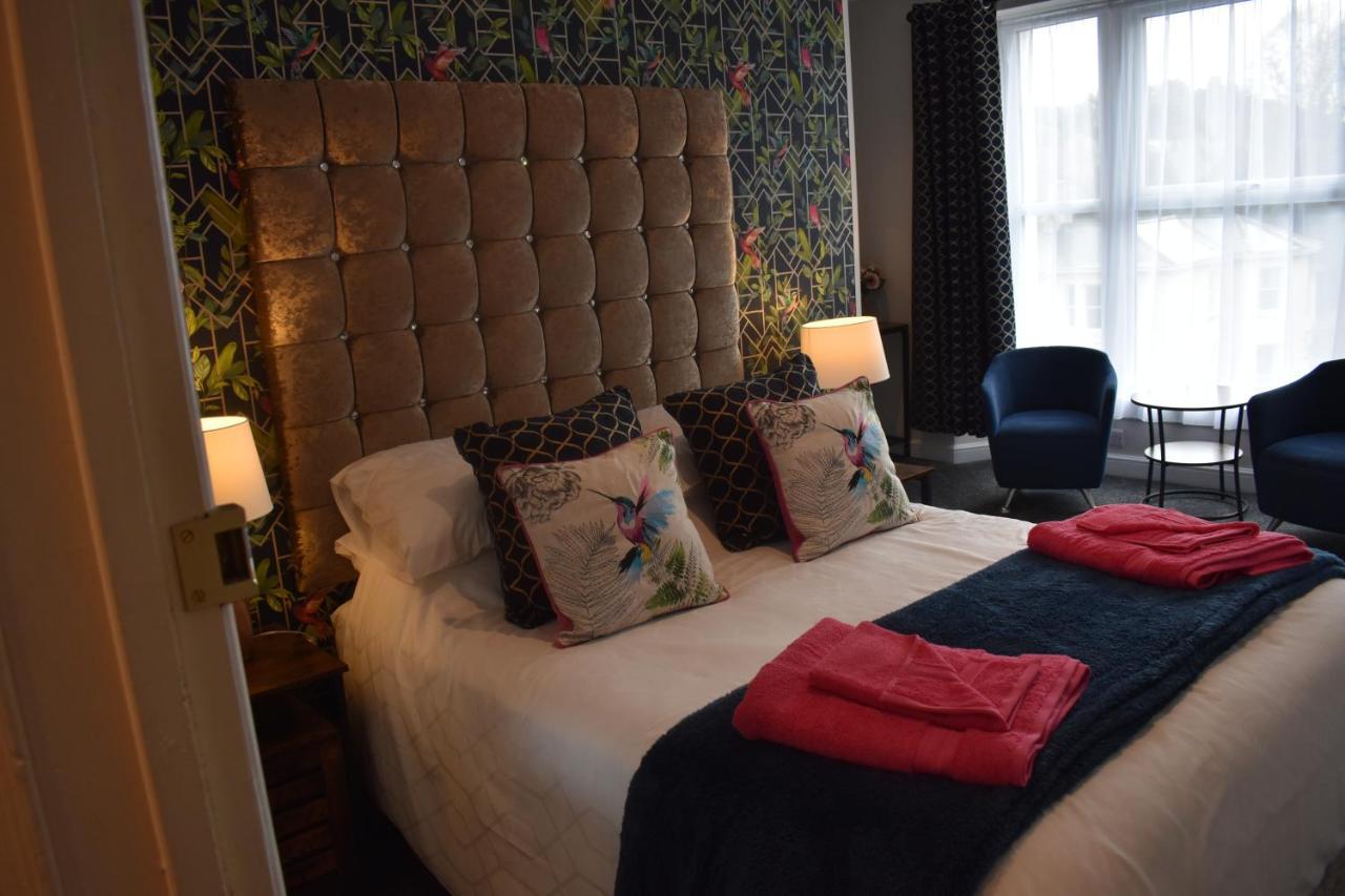 Acorn 3* Torquay