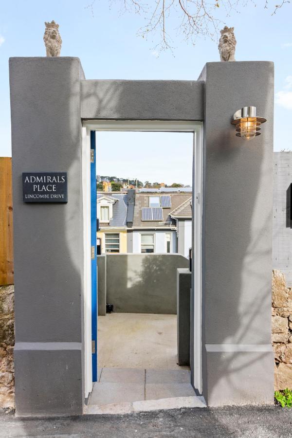 Admirals Place - Contemporary Townhouse With Spacious And Flexible