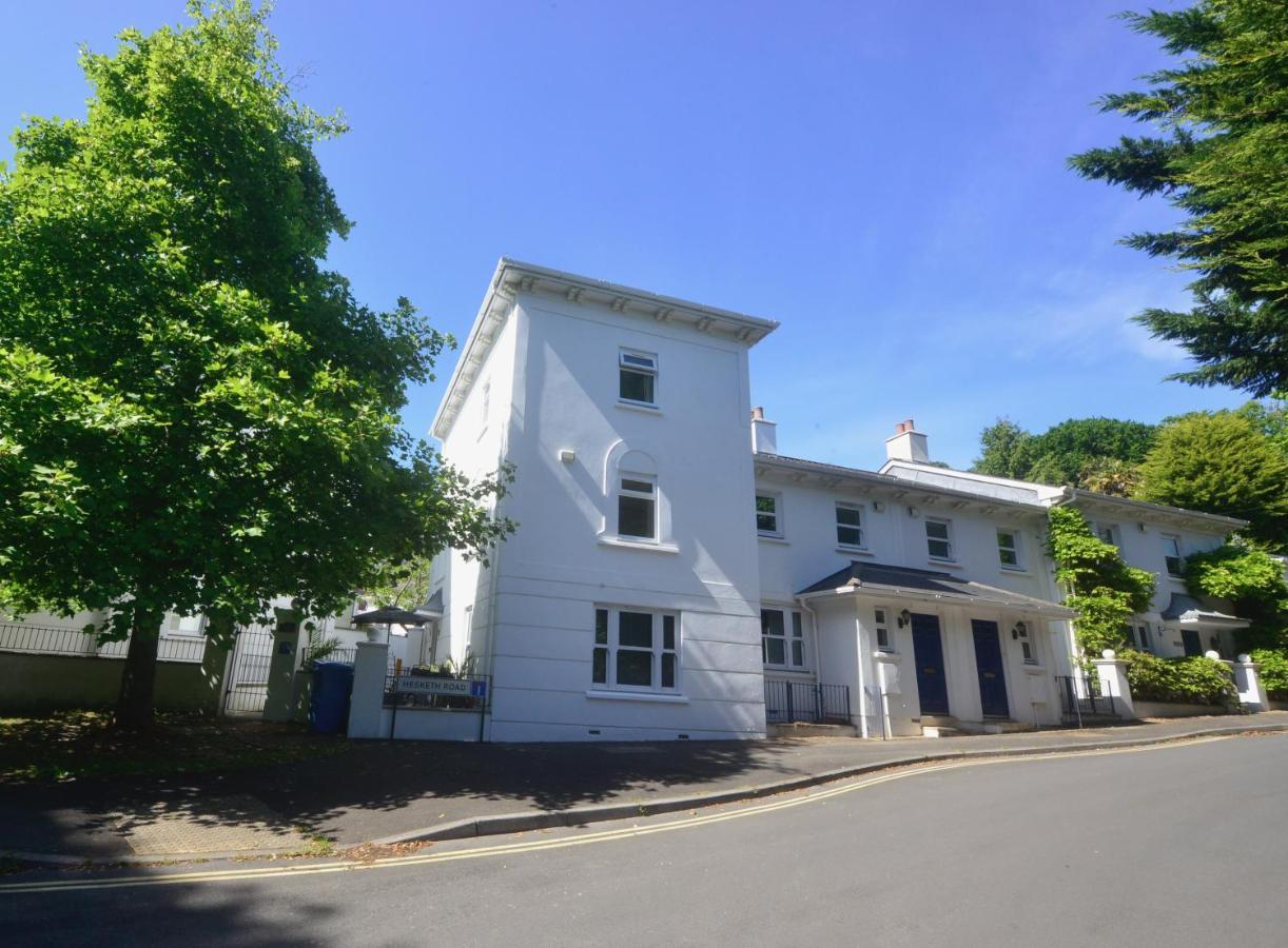 Holiday home Torquaytownhouse With Hot Tub 200m From - Free Wifi Sky Glass