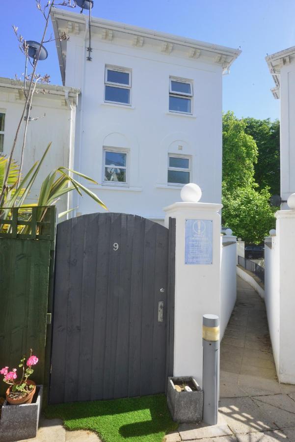 Holiday home Torquaytownhouse With Hot Tub 200m From - Free Wifi Sky Glass Torquay