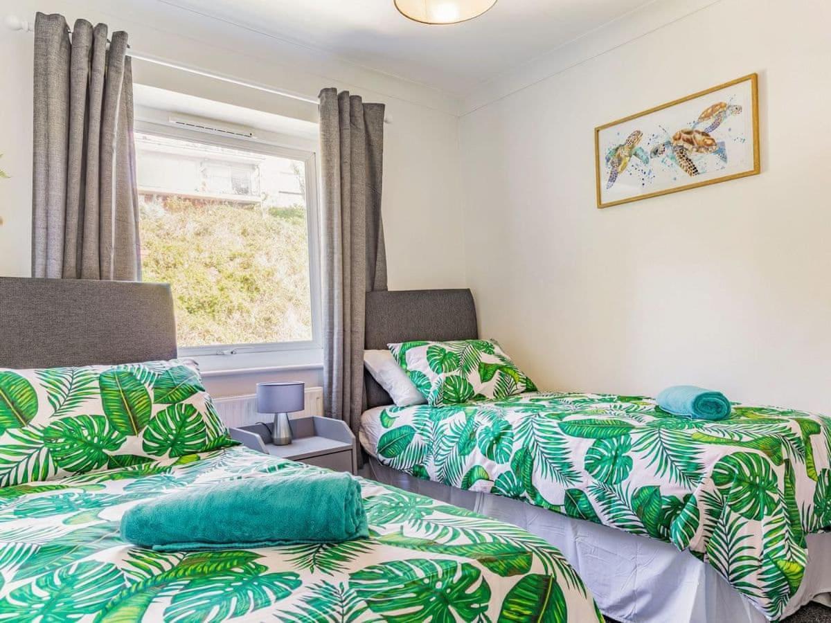 Lovely Magnolia 6 Single Beds Apartment
