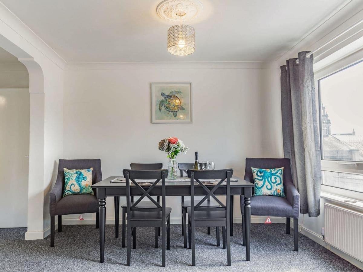 Lovely Magnolia 6 Single Beds Apartment