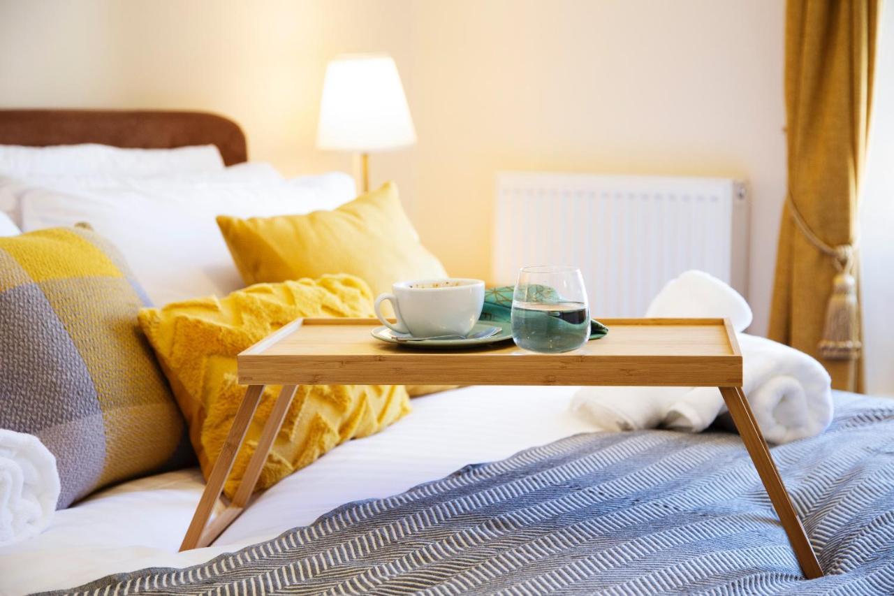 Casa de férias Cosy Open Plan Harbourside With Superking Beds, Wood Burning Stove And Bar