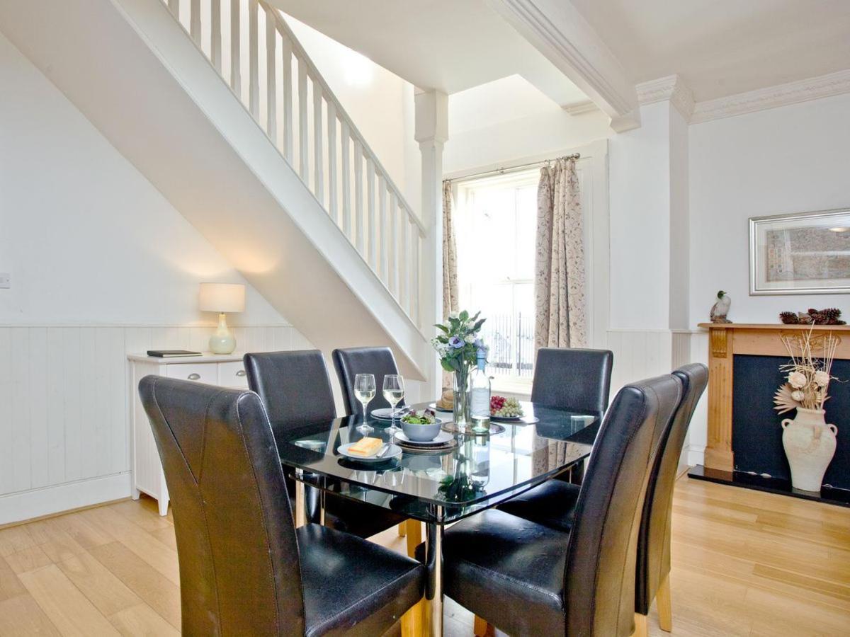 4 The Manor House