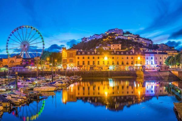 Casa de férias Lovely Heather House 1 Double 6 Single Beds Torquay