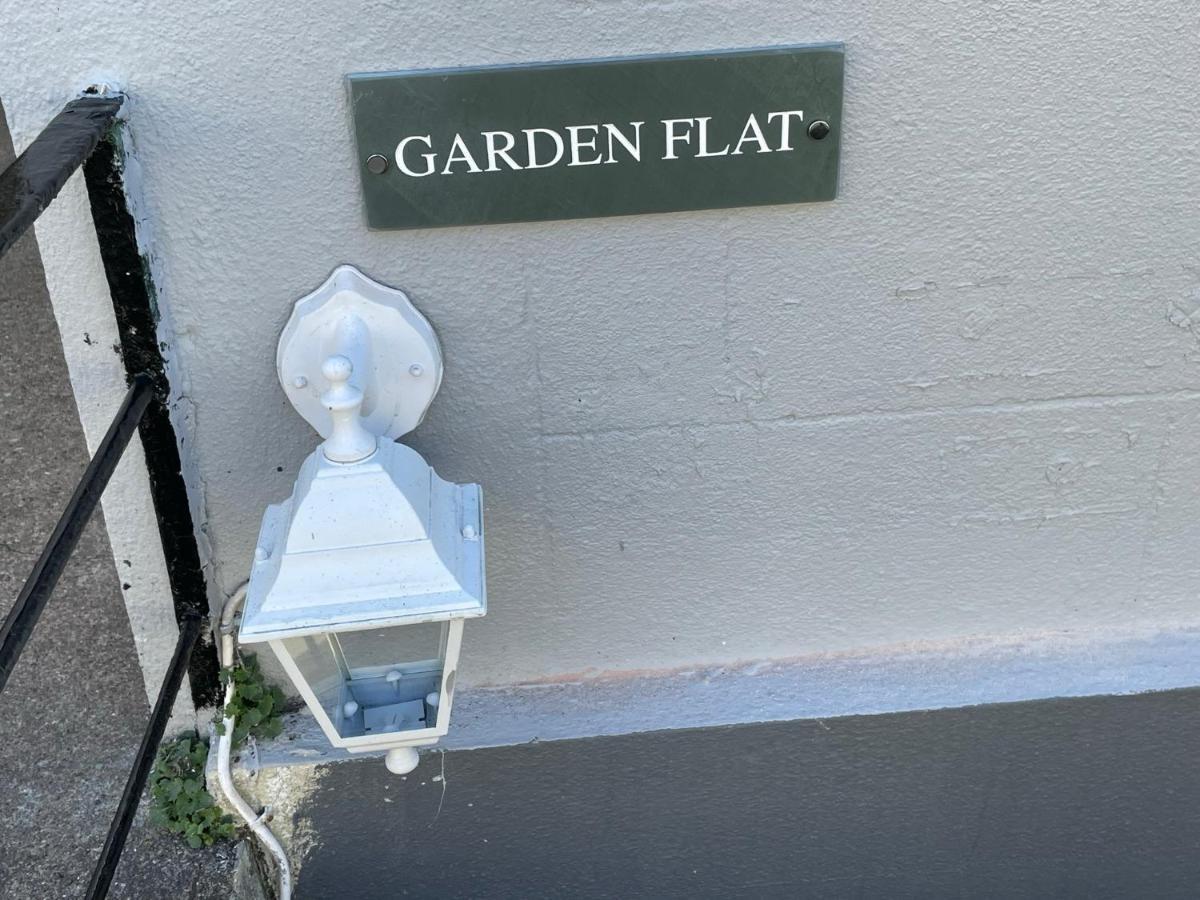 Apartment Garden Flat Just 2 Mins Walk From The Harbour