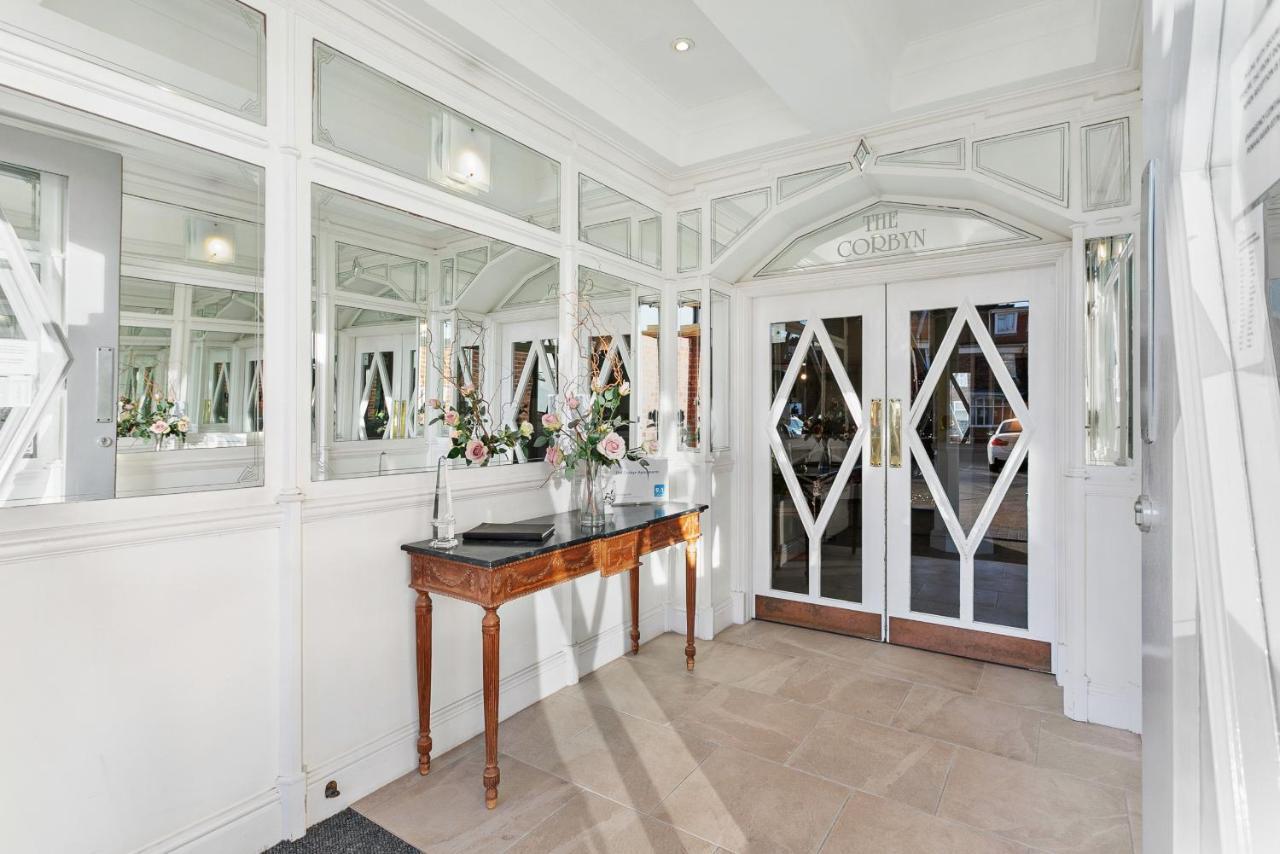 The Seaview Suite'S At The Corbyn Apartments * Torquay
