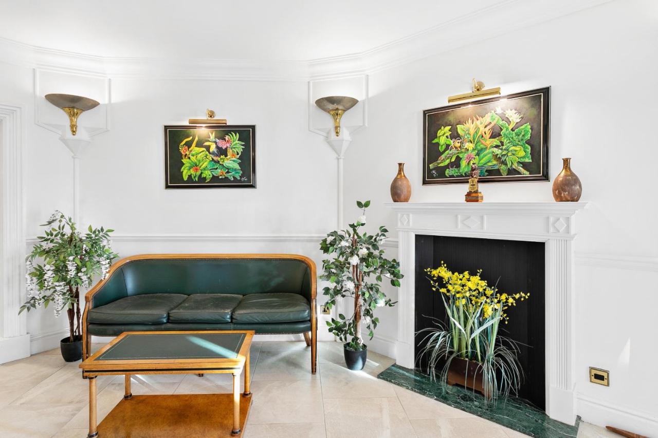 The Seaview Suite'S At The Corbyn Apartments