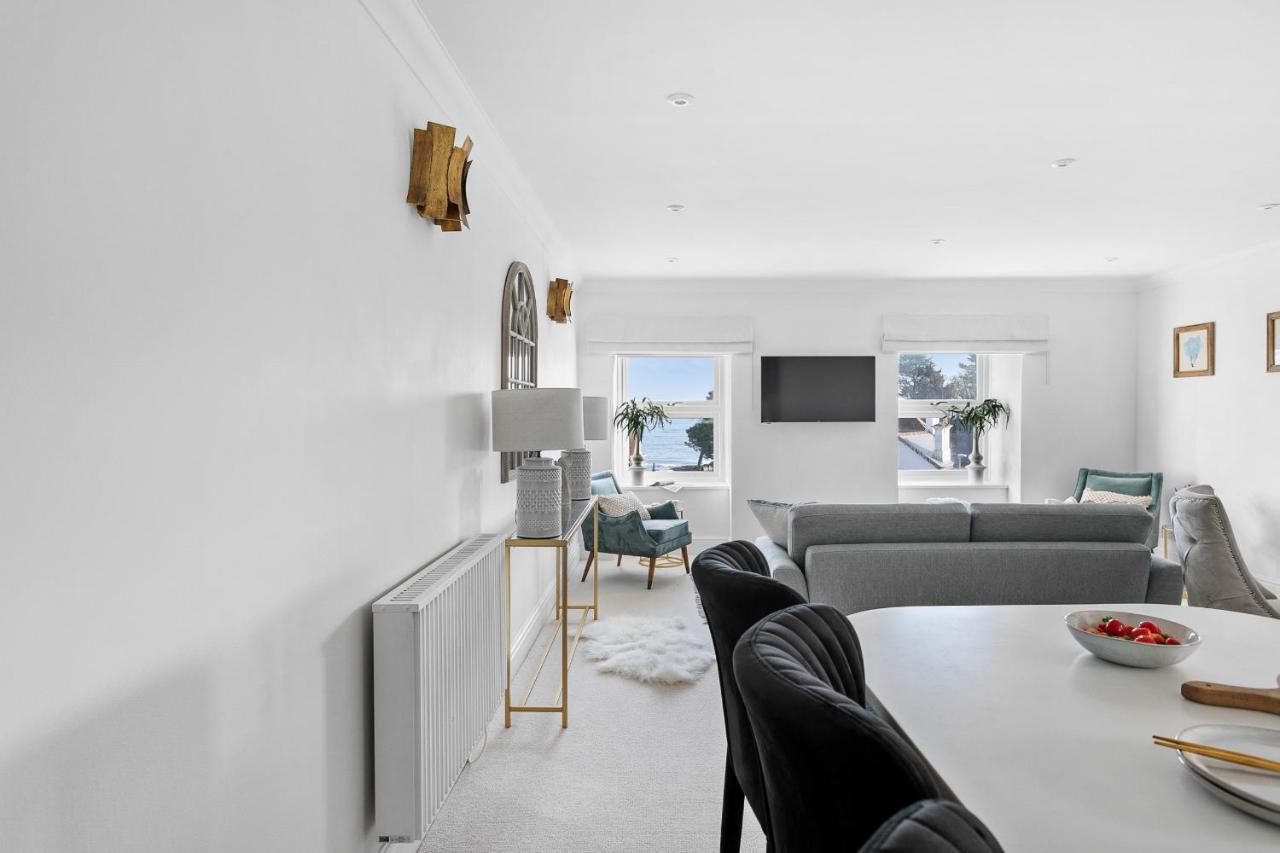 The Seaview Suite'S At The Corbyn Apartments