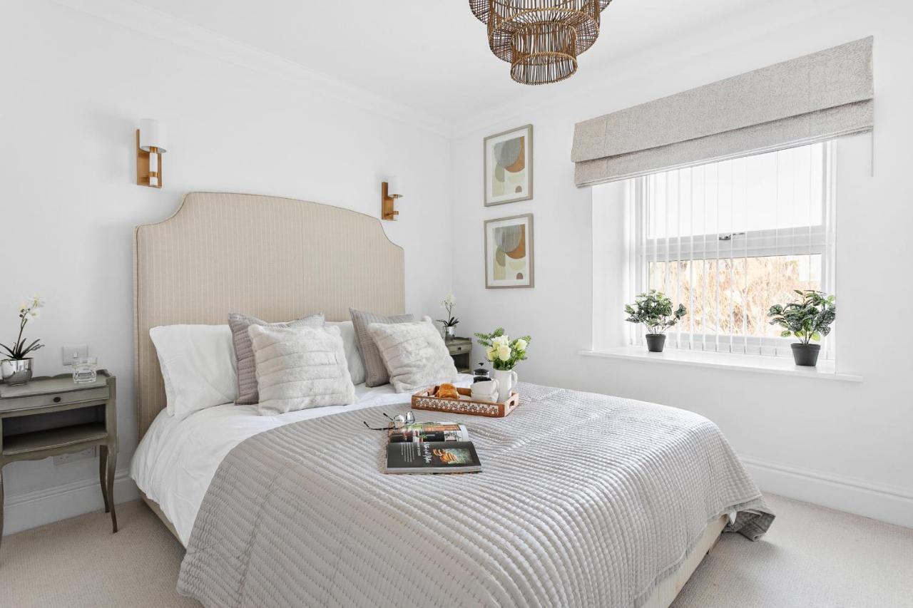 Apartment The Seaview Suite'S At The Corbyn Apartments Torquay