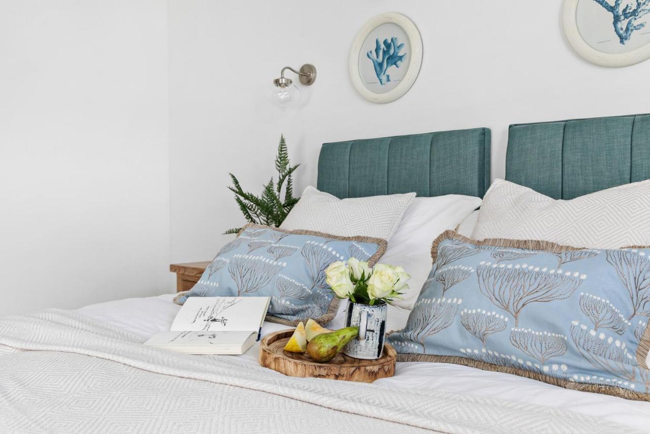 The Seaview Suite'S At The Corbyn Apartments Apartment