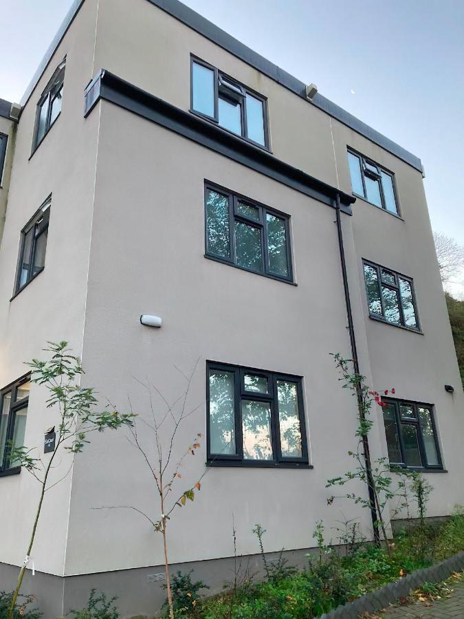 Ella Court Devon Apartment *