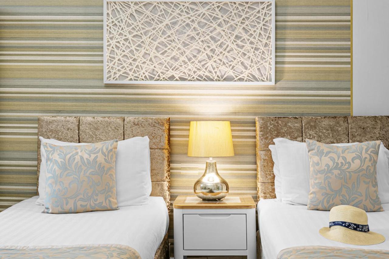 Kethla House 4* Torquay