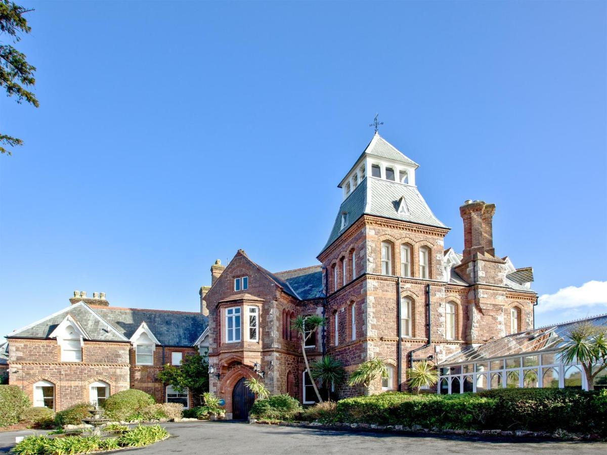 4 The Manor House Holiday home