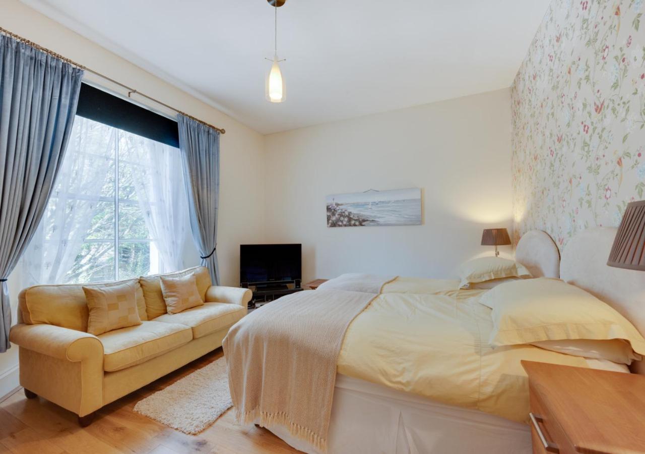 Rutland Wellswood Mews Torquay