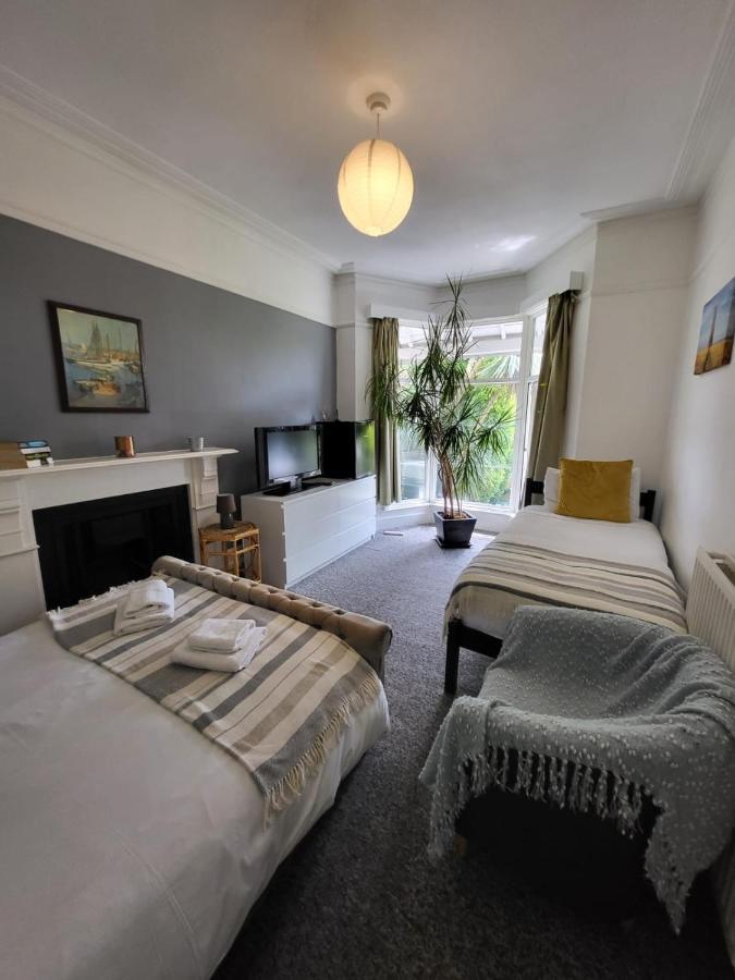 Guest house Aremo 1 Torquay