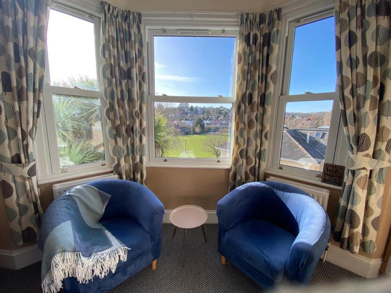 Buckingham Guest house 4*