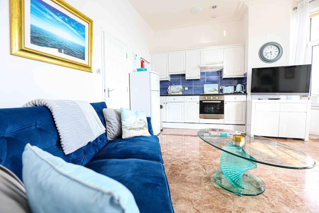 Apartment Luxury Riviera View Waterside Torquay