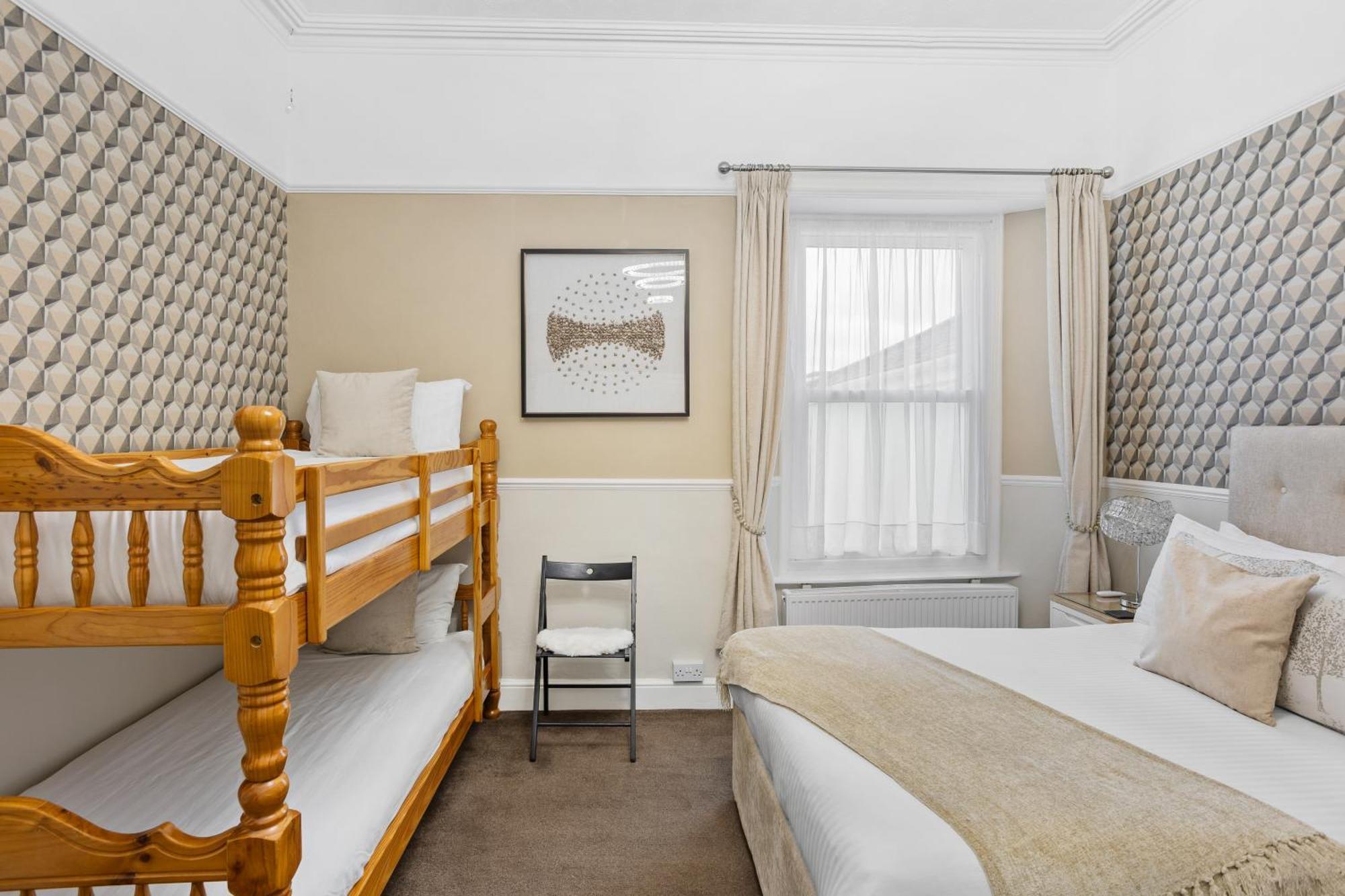 Kethla House Bed & Breakfast Torquay