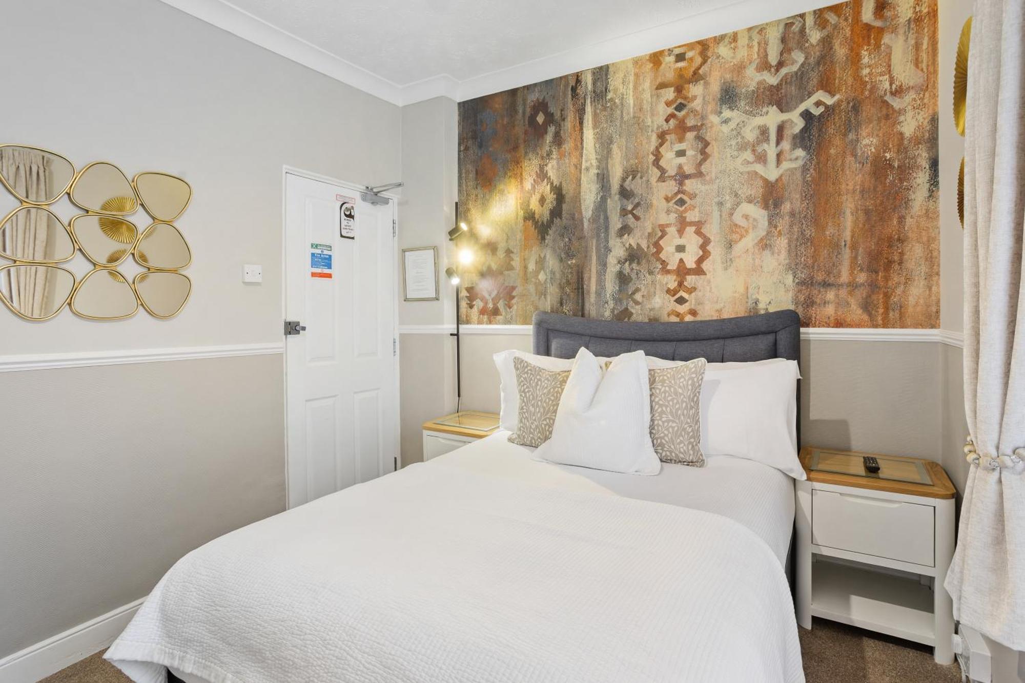 Kethla House 4* Torquay