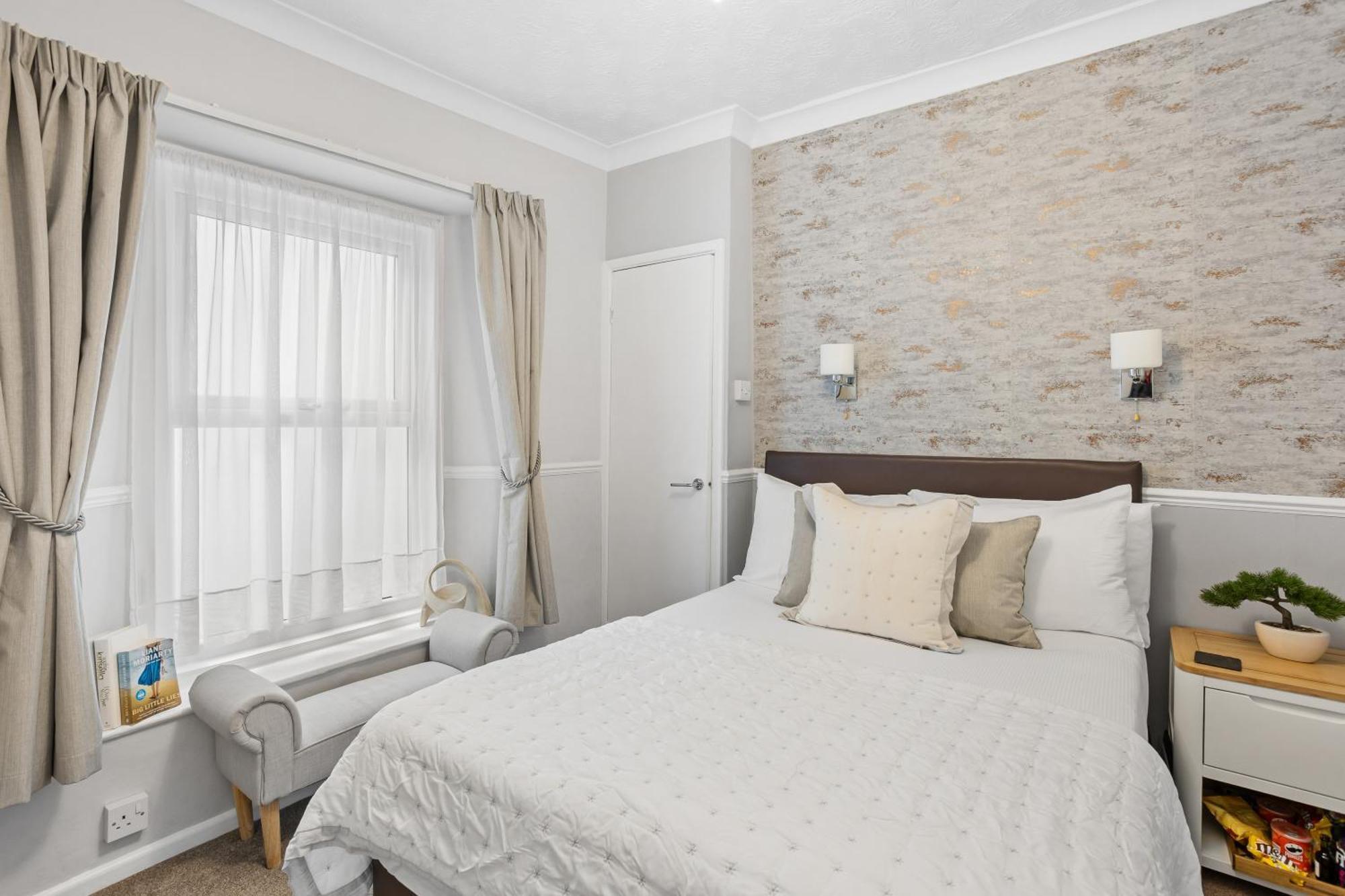 Kethla House Bed & Breakfast 4*