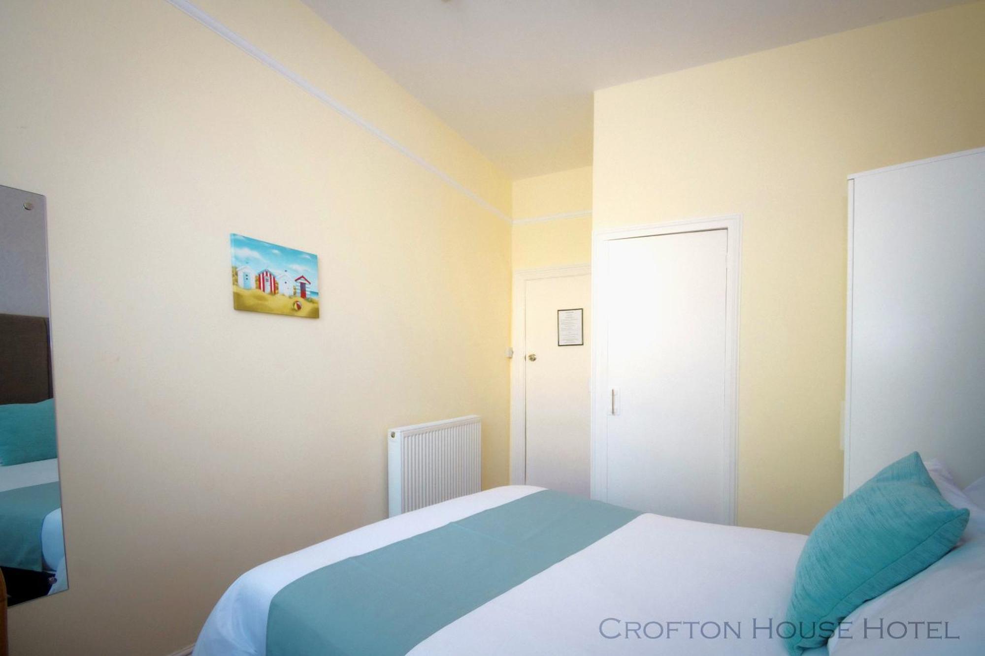 Crofton House Hotel