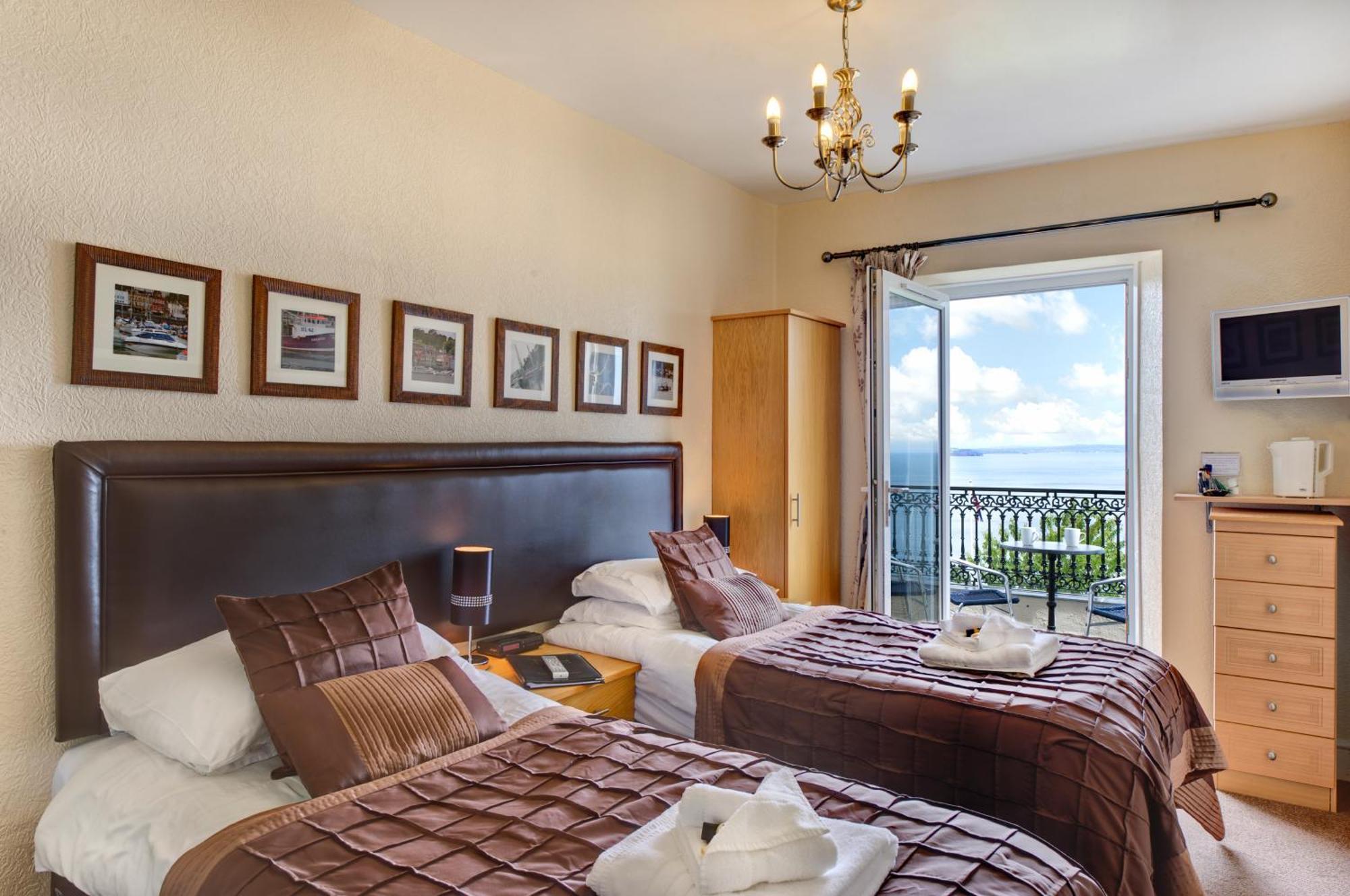 Bed & Breakfast The Downs, Babbacombe