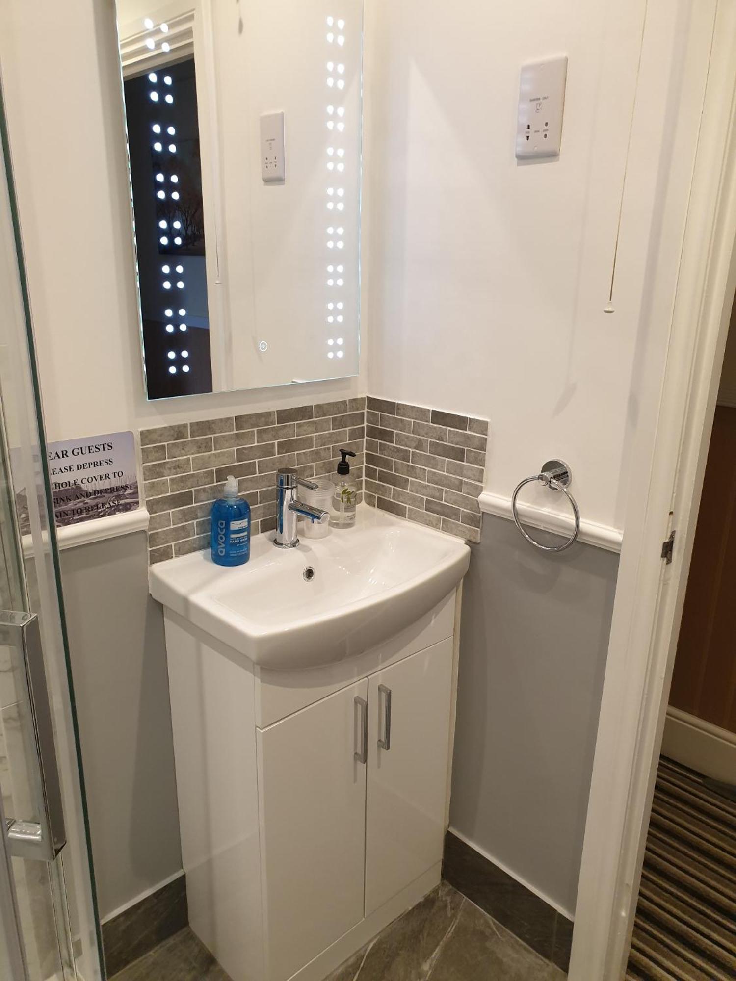 Appletorre House Flats - Pet Friendly And Private Parking * Torquay