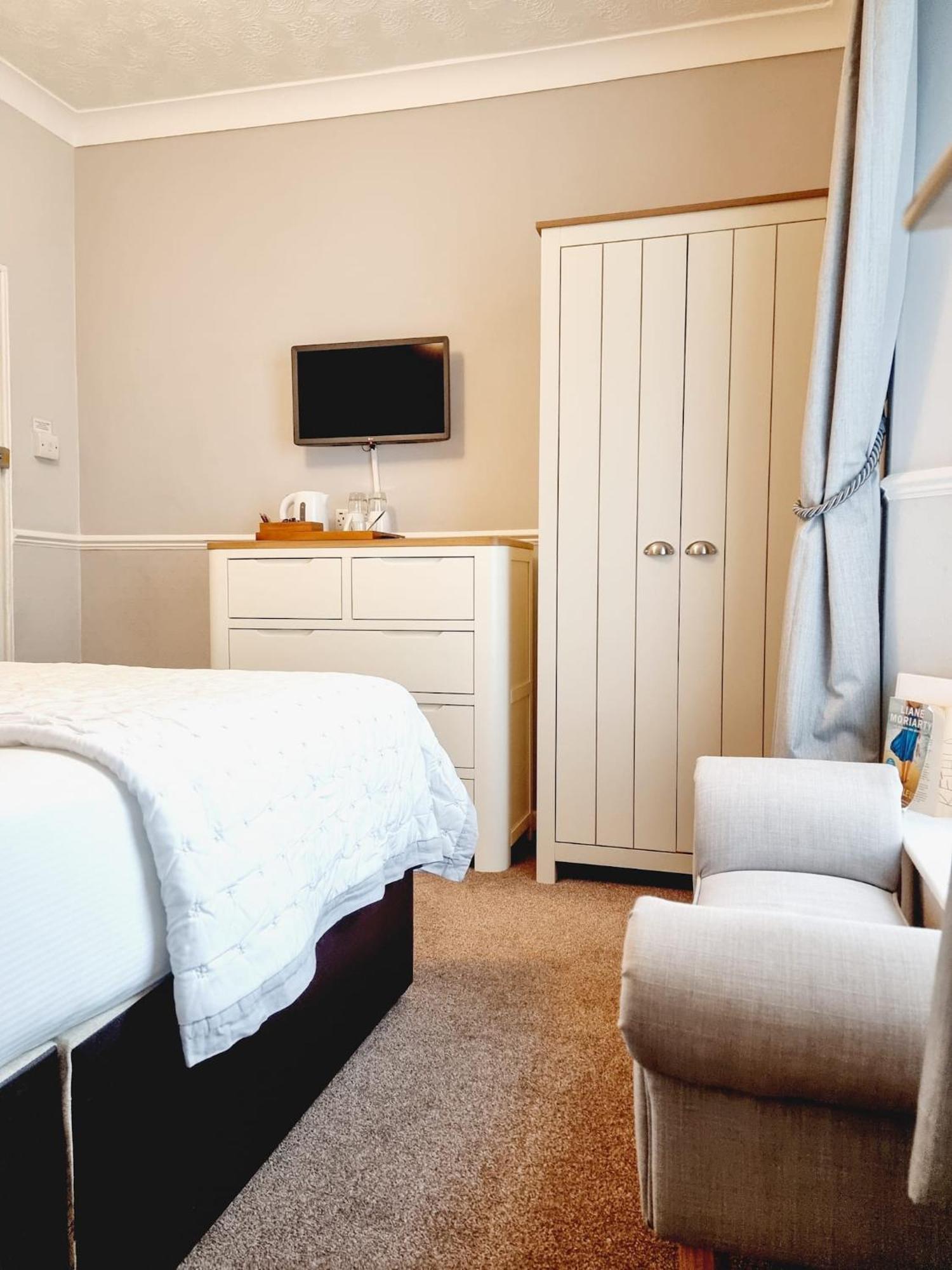 Bed & Breakfast Kethla House 4*