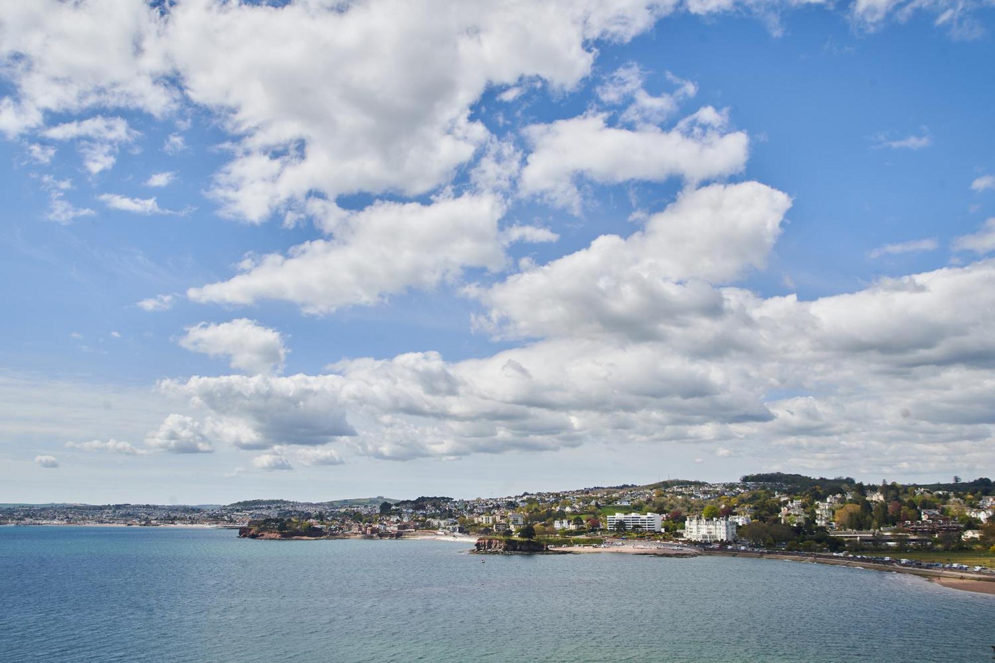 The Moorings - Stylish Duplex On Harbourside