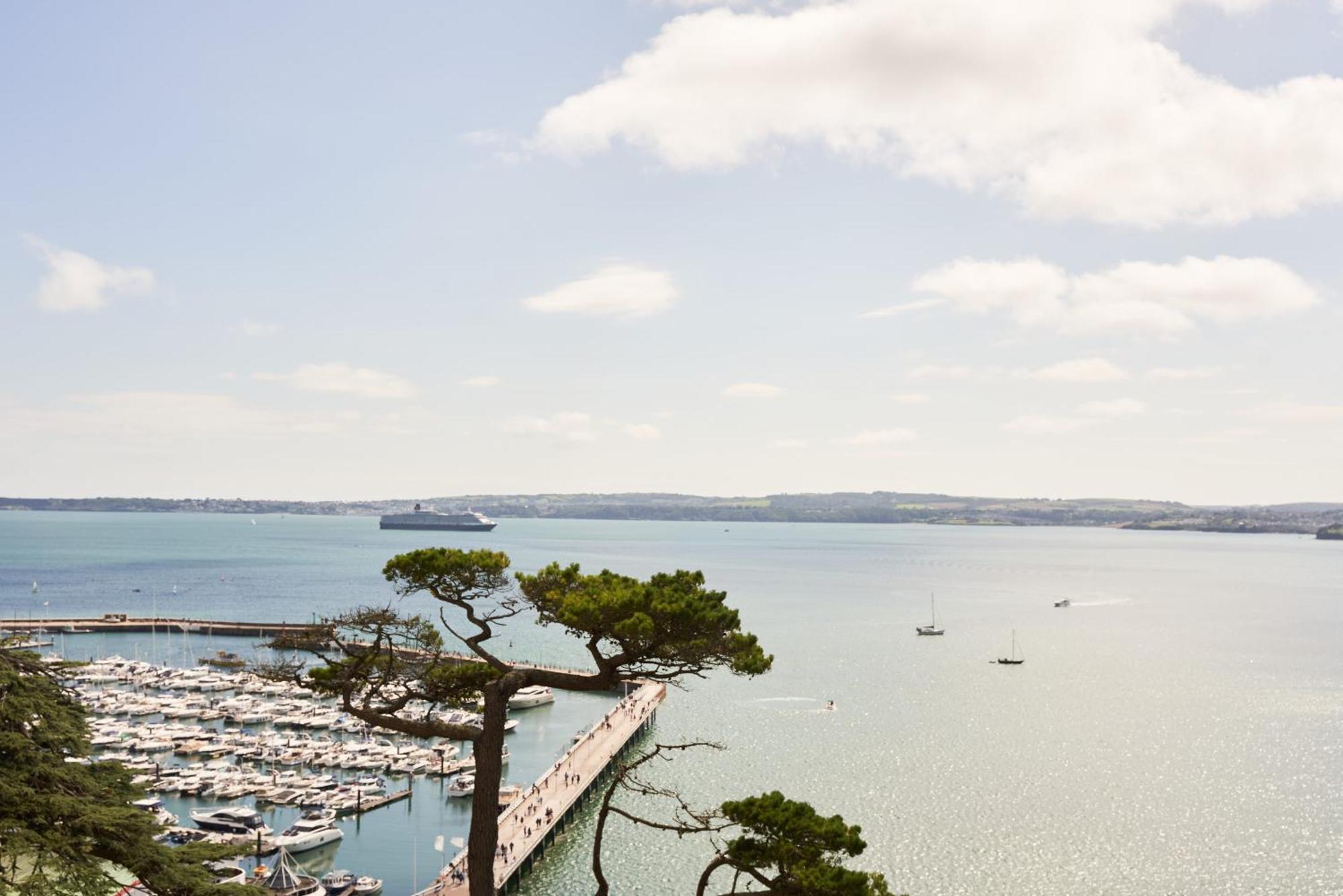 Apartment Bayfort Sea - Comfortable Couples Retreat With Stunning Coastal Views
