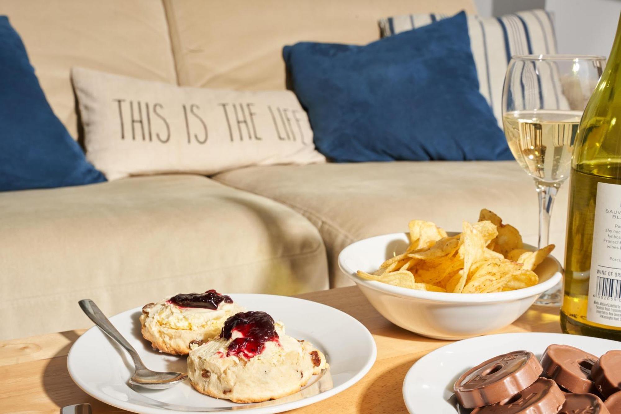 Bayfort Sea - Comfortable Couples Retreat With Stunning Coastal Views * Torquay