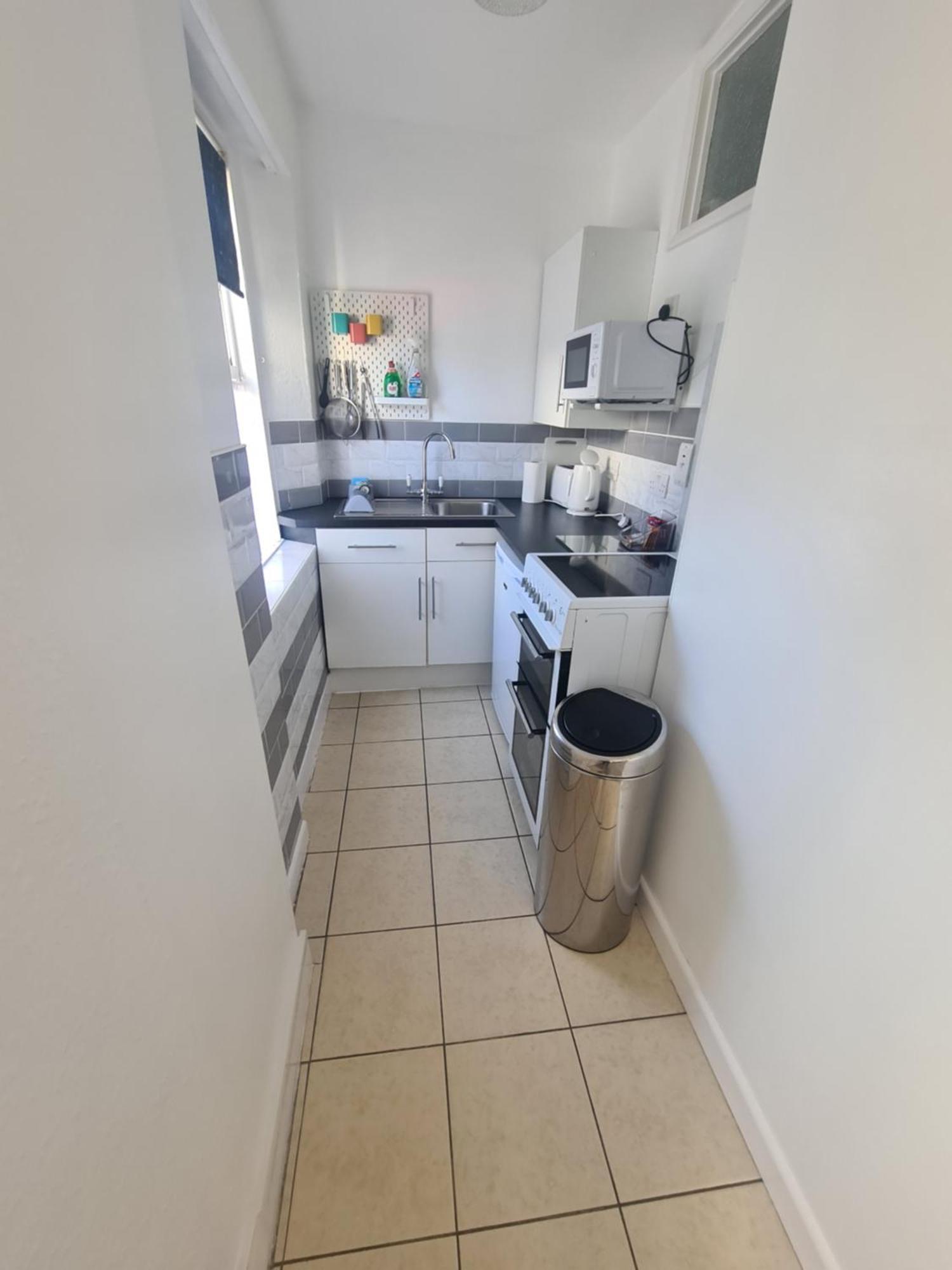 Meadowside Apartment *