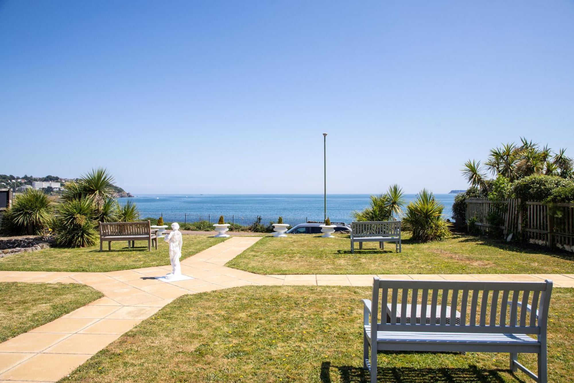 Waters Edge Torquay