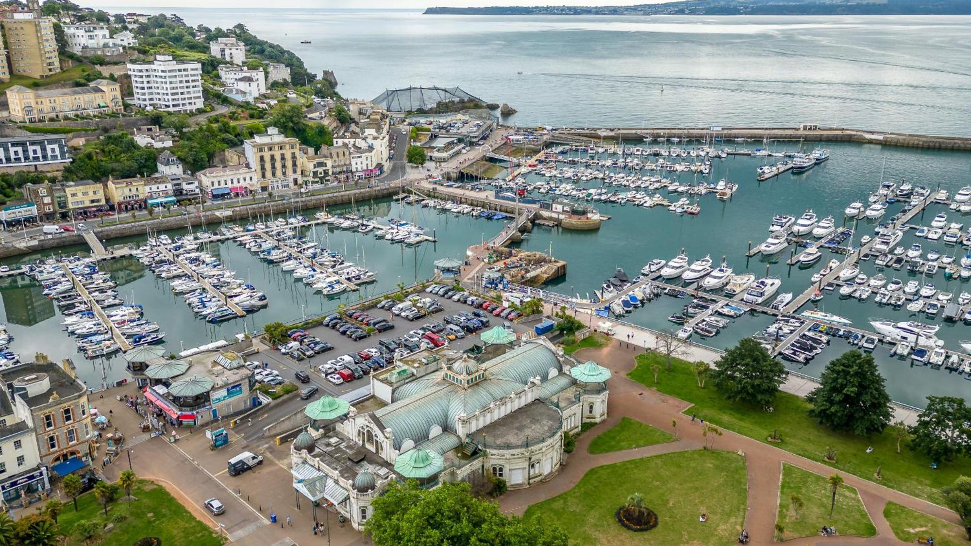 Sovereign House - Close To Harbour With Parking Torquay